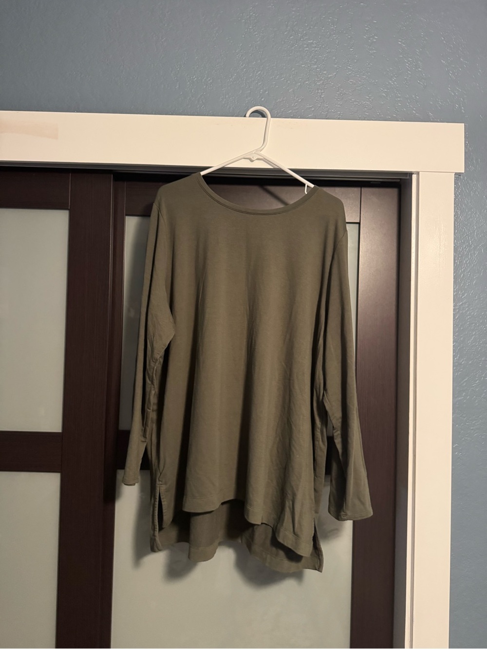 Ava & Viv Olive Relaxed Long-Sleeve Top